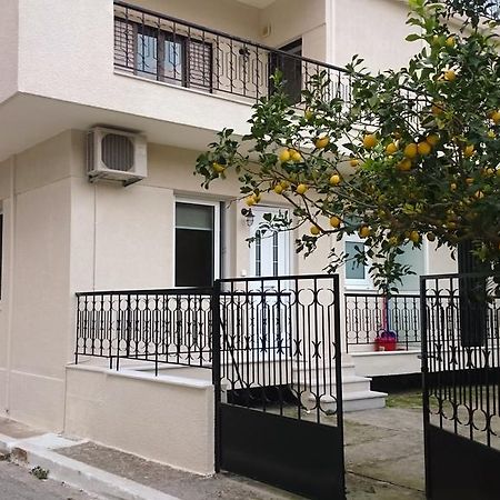 Eleni Apartment Sami  Bagian luar foto